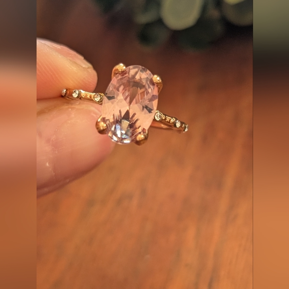 Fashion Jewelry Faux Diamond Brown and Gold Ring Size 7 - Picture 4 of 4